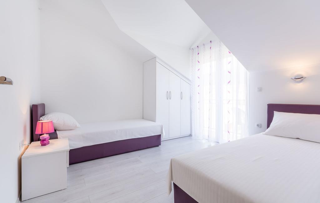 Villa Apartments Kordic Kastela Oda fotoğraf