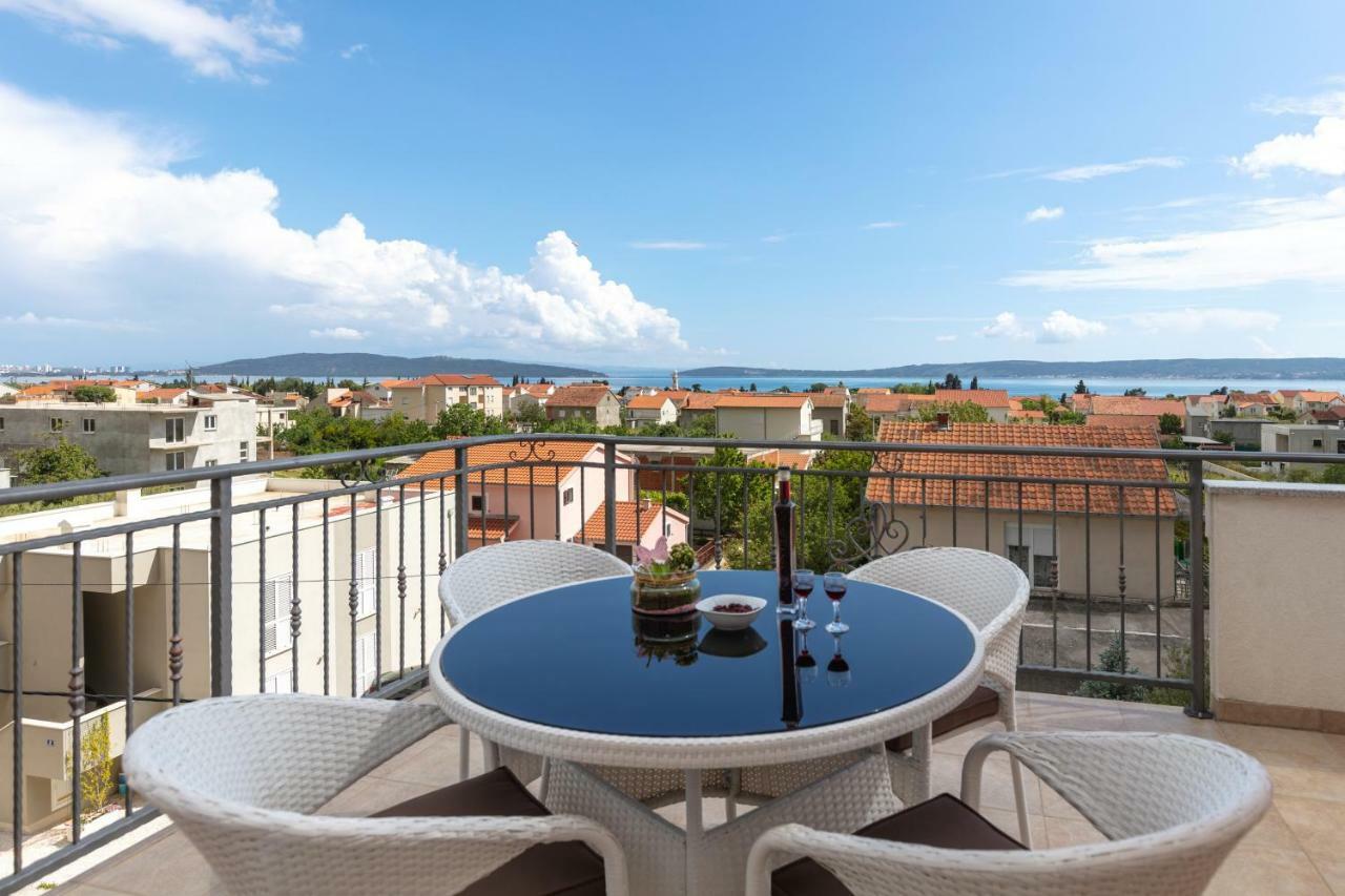 Villa Apartments Kordic Kastela Dış mekan fotoğraf