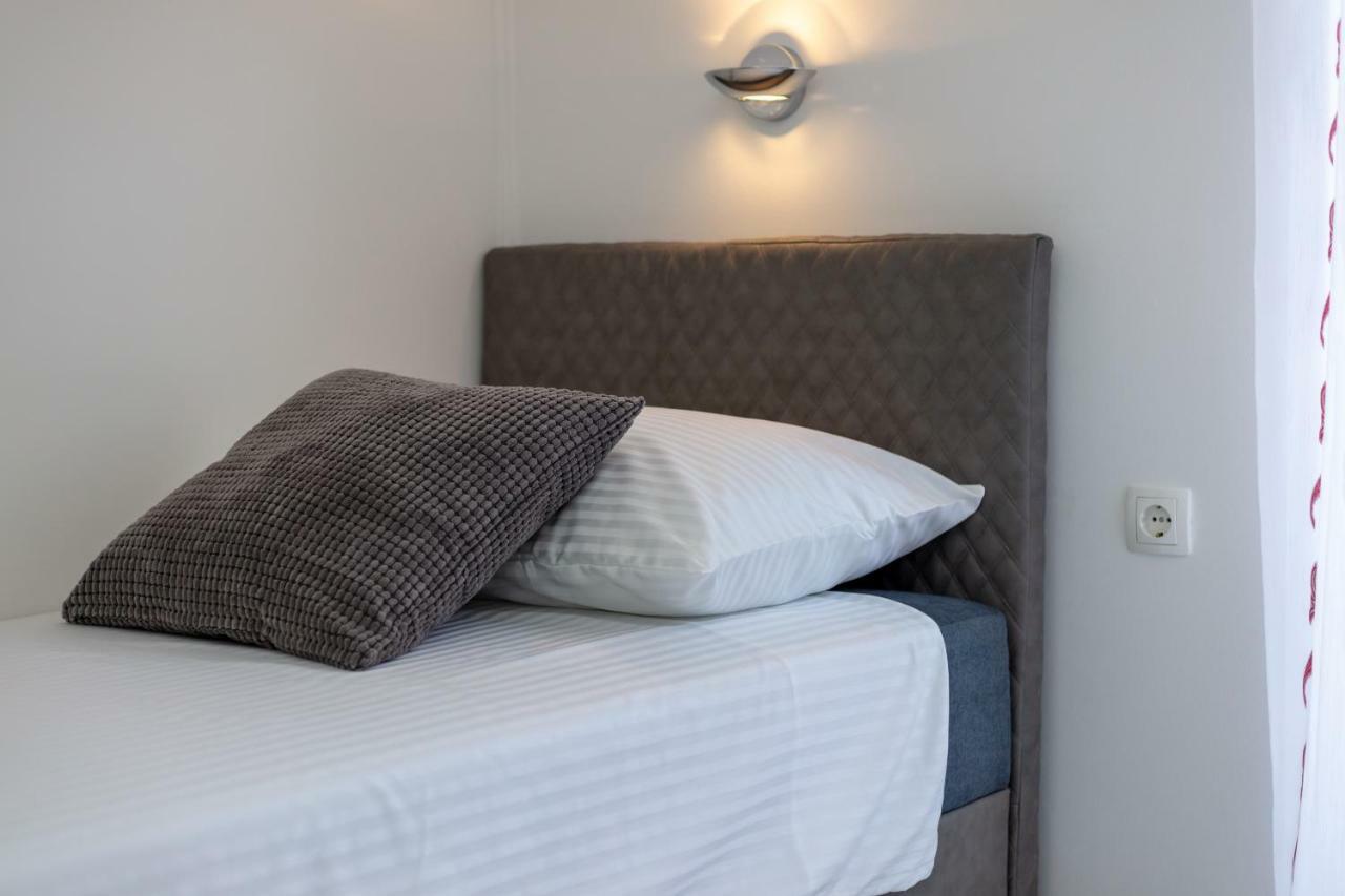 Villa Apartments Kordic Kastela Dış mekan fotoğraf