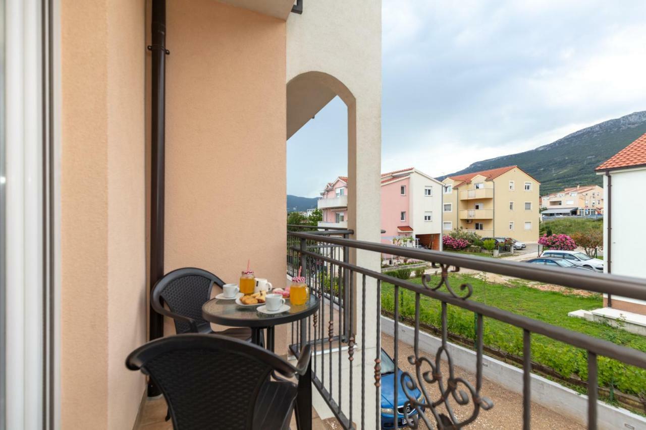 Villa Apartments Kordic Kastela Dış mekan fotoğraf