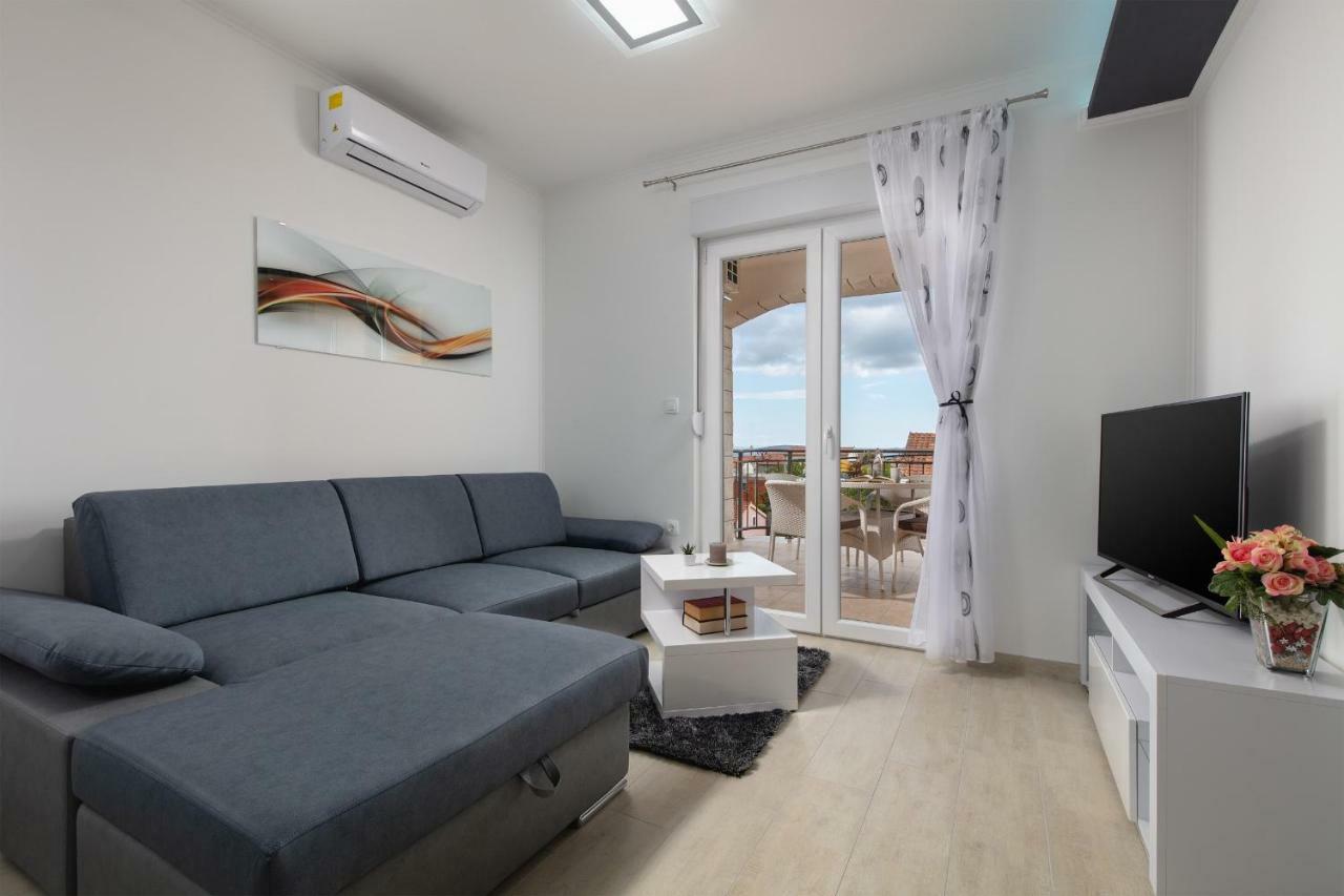 Villa Apartments Kordic Kastela Dış mekan fotoğraf